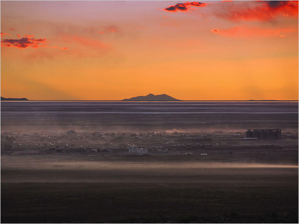 Download 1600x1200 Pixel